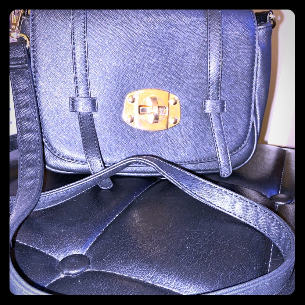 Crossbody bag